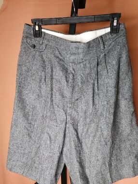 Classic High-Waist Gray Women's Shorts